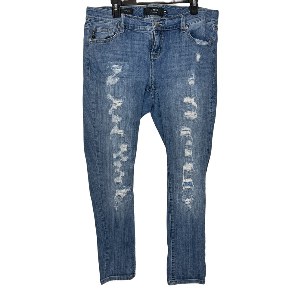 Torrid Premium Boyfriend Jeans Size 14